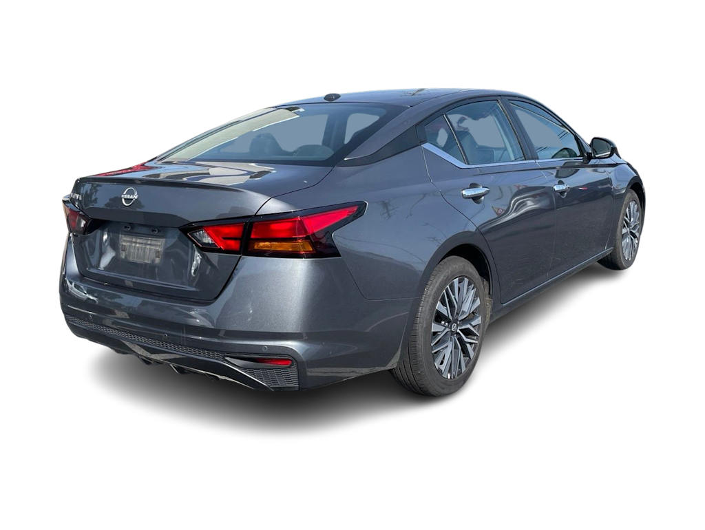 Thumbnail: 2025 Nissan Altima - 14