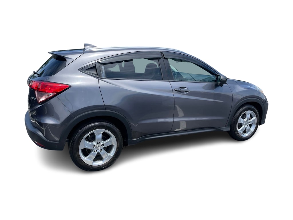 Thumbnail: 2016 Honda HR-V - 17
