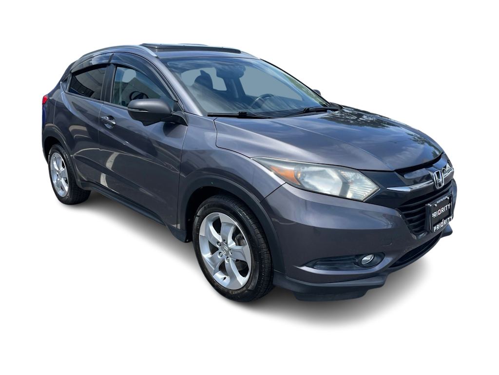 Thumbnail: 2016 Honda HR-V - 18