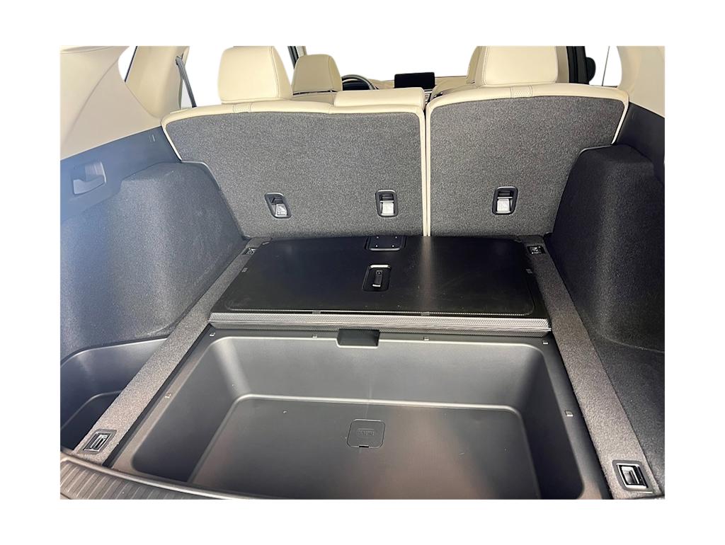 Thumbnail: 2025 Acura RDX - 30