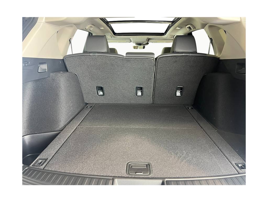 Thumbnail: 2025 Acura RDX - 16