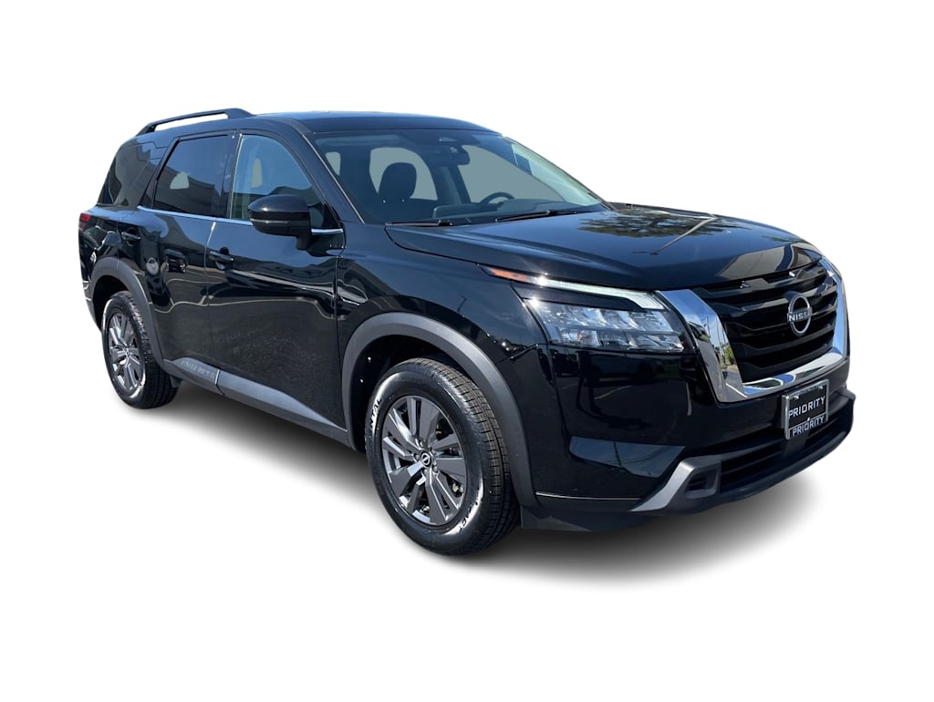 Thumbnail: 2025 Nissan Pathfinder - 17