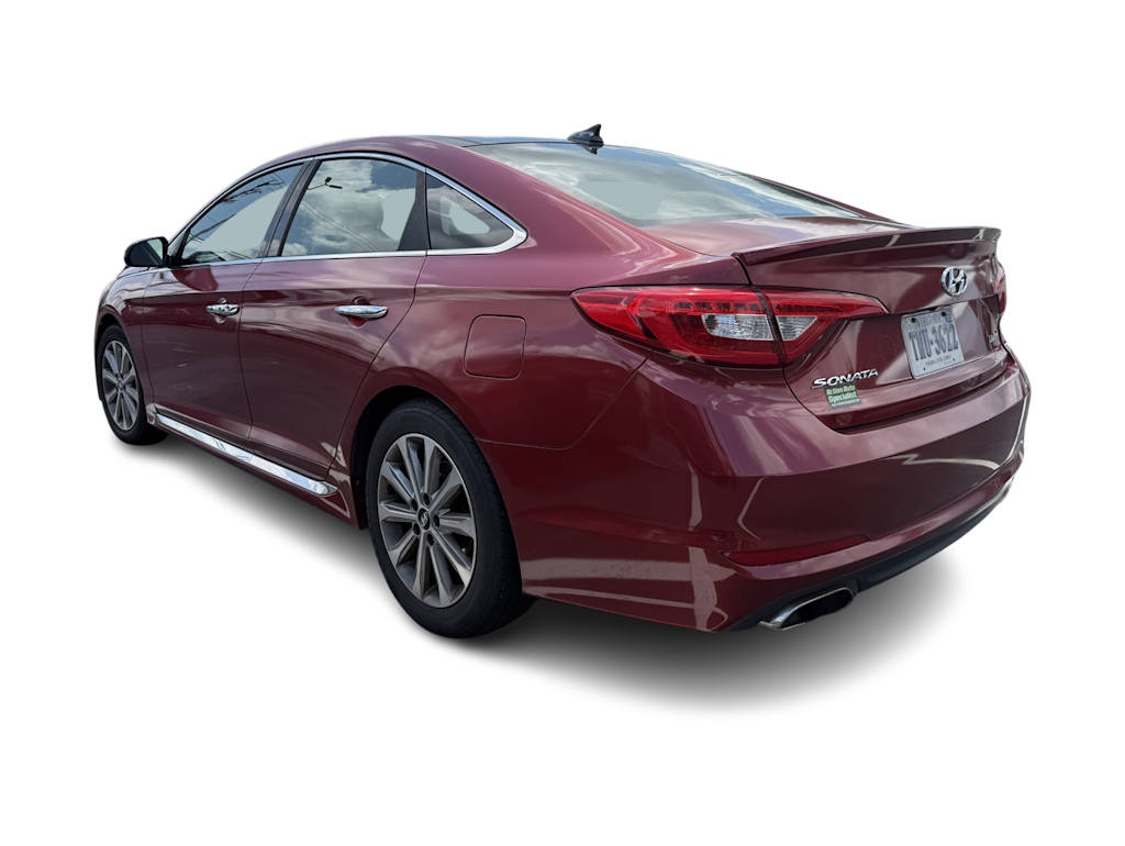 Thumbnail: 2016 Hyundai Sonata - 3