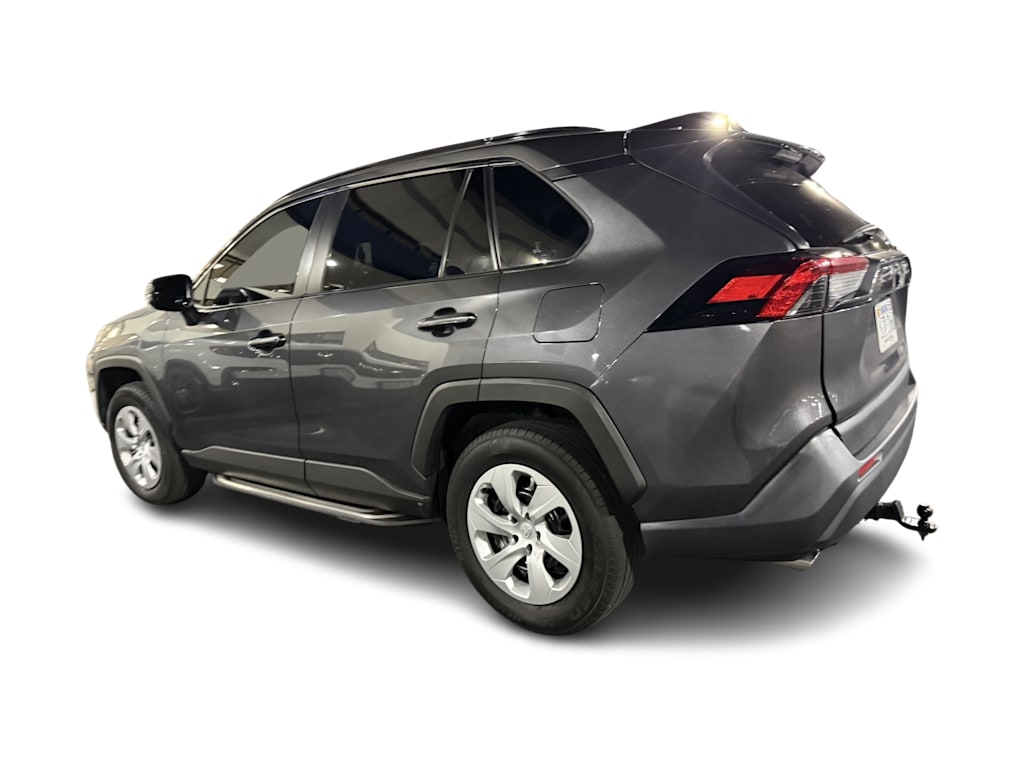 Thumbnail: 2019 Toyota RAV4 - 9