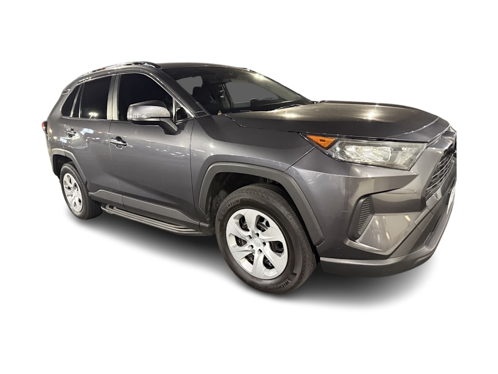 Thumbnail: 2019 Toyota RAV4 - 10