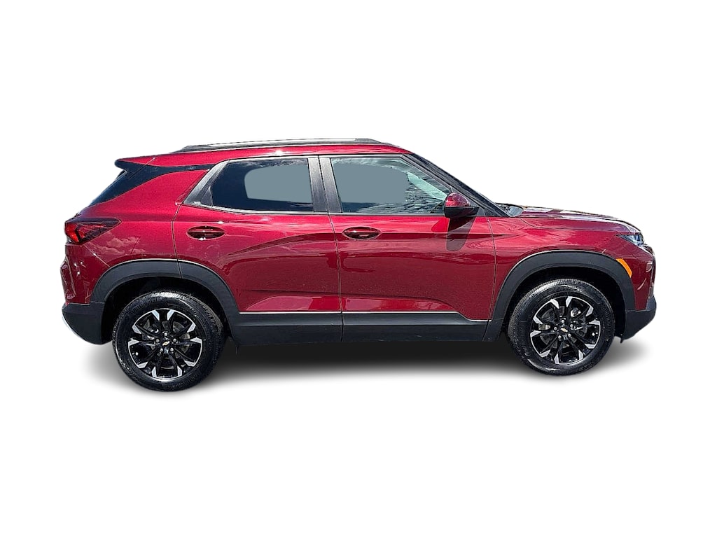 Thumbnail: 2023 Chevrolet TrailBlazer - 18