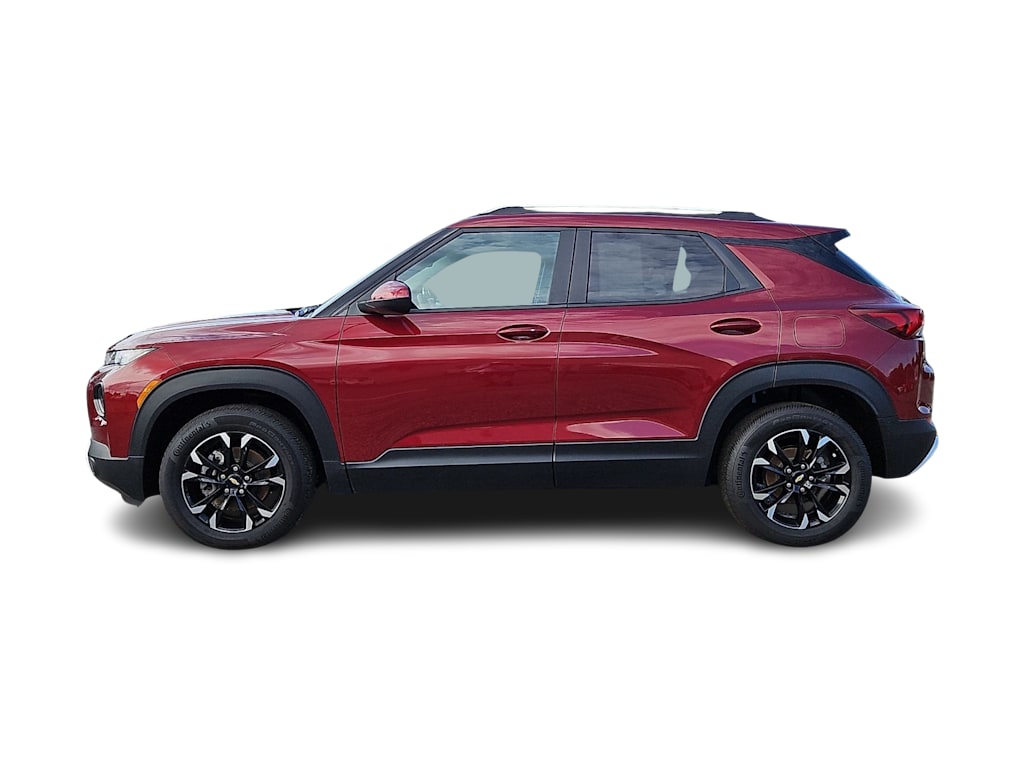 Thumbnail: 2023 Chevrolet TrailBlazer - 3