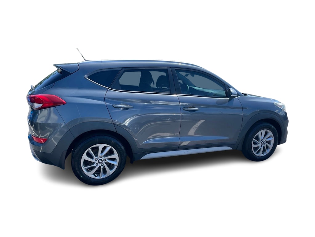 Thumbnail: 2017 Hyundai Tucson - 17
