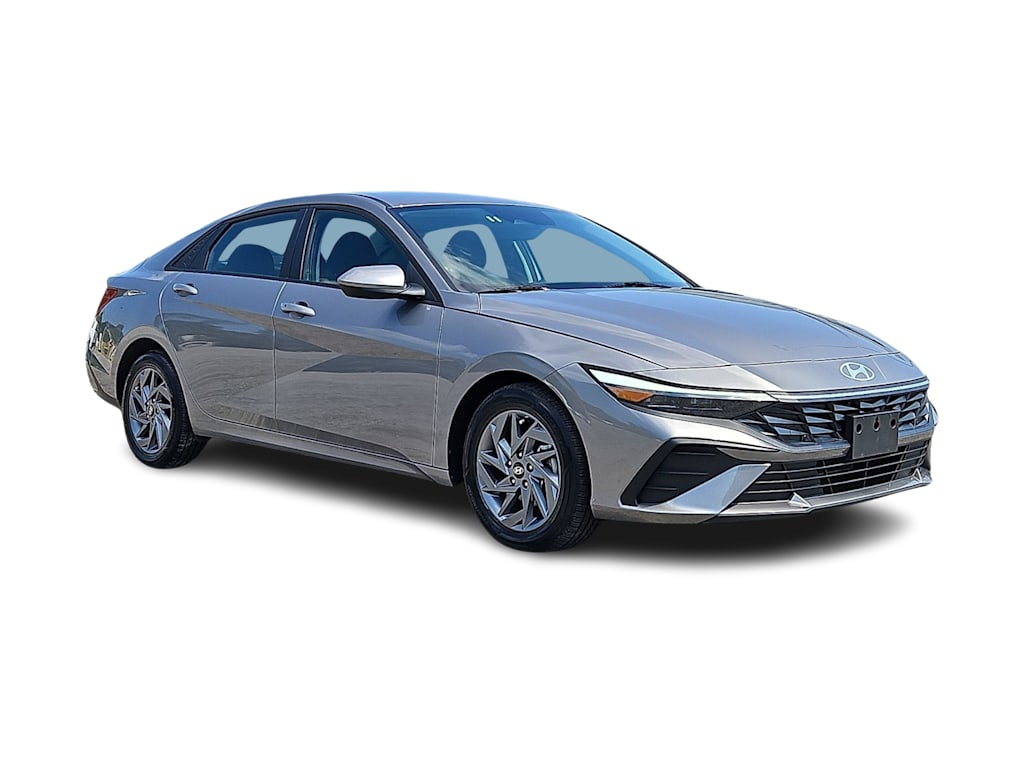 Thumbnail: 2024 Hyundai Elantra - 18