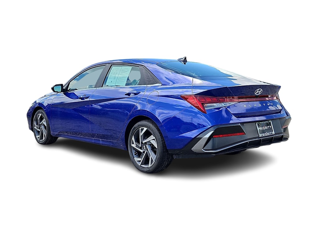 Thumbnail: 2025 Hyundai Elantra - 4