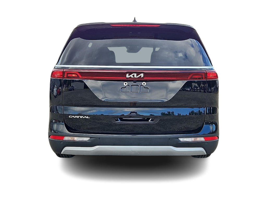 Thumbnail: 2023 Kia Carnival - 5