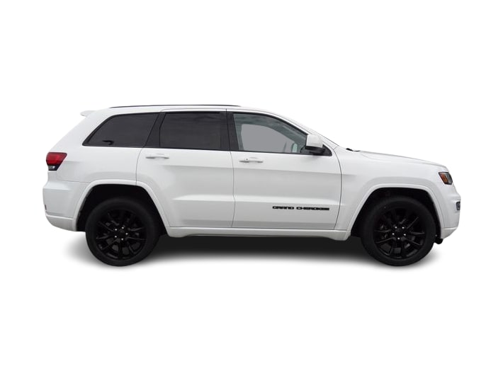Thumbnail: 2021 Jeep Grand Cherokee - 17
