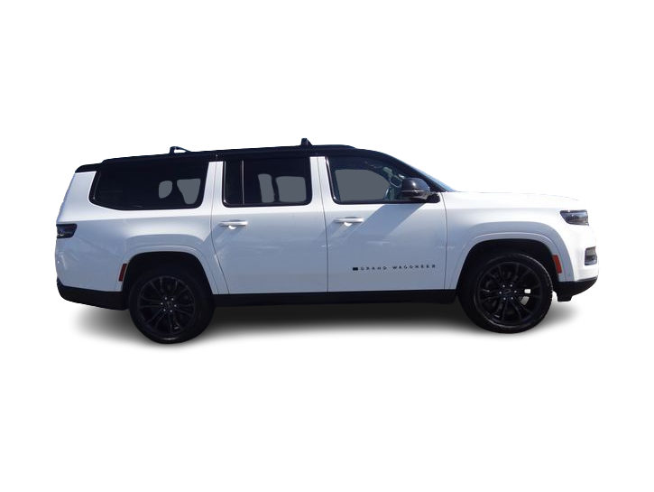 Thumbnail: 2024 Jeep Grand Wagoneer L - 16
