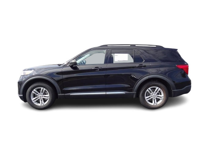 Thumbnail: 2022 Ford Explorer - 3