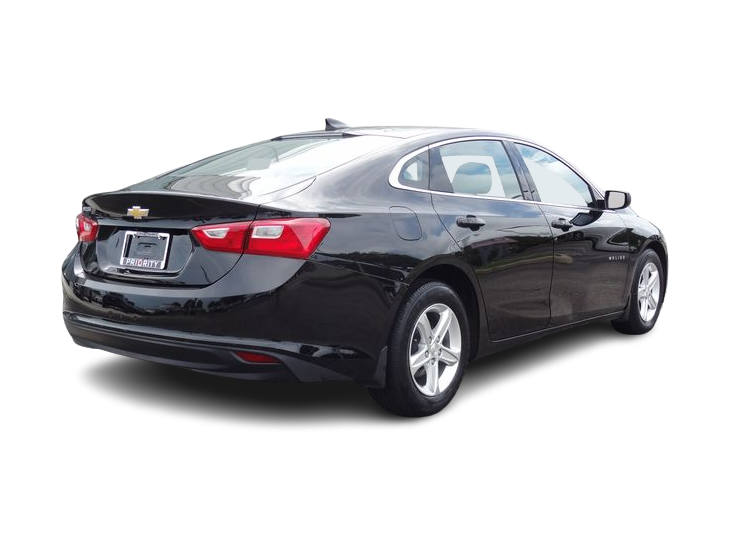Thumbnail: 2022 Chevrolet Malibu - 16