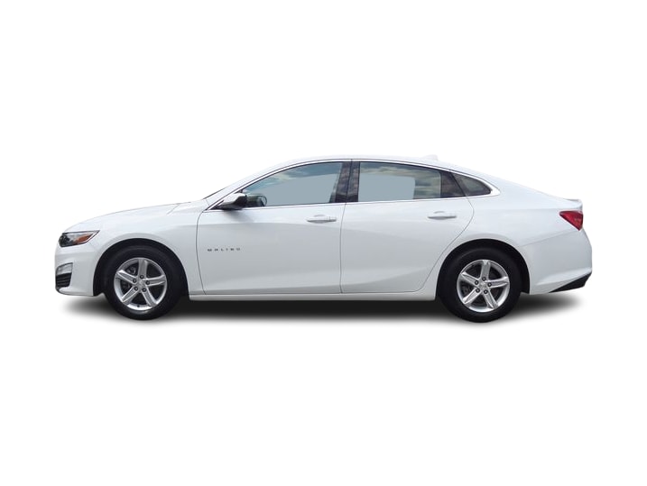Thumbnail: 2023 Chevrolet Malibu - 3