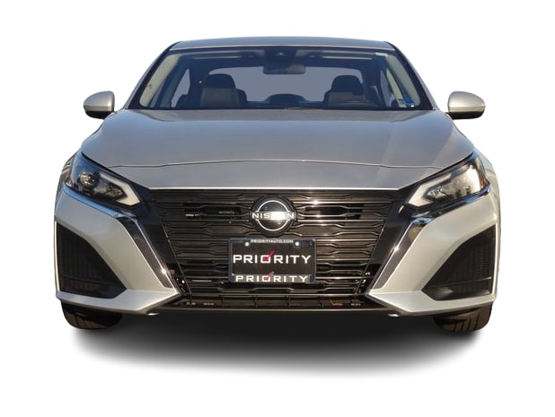 Thumbnail: 2023 Nissan Altima - 4