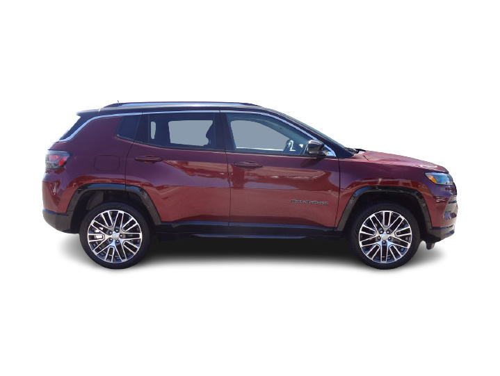 Thumbnail: 2022 Jeep Compass - 18