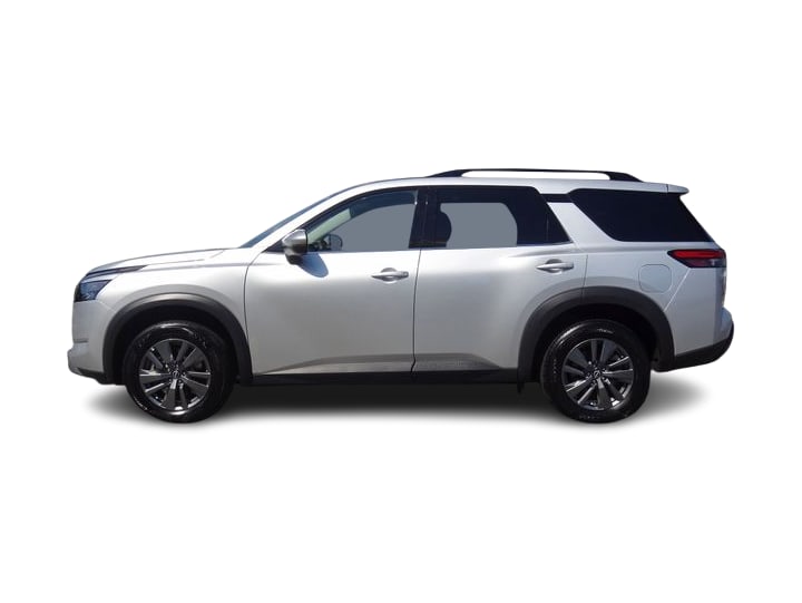 Thumbnail: 2025 Nissan Pathfinder - 3