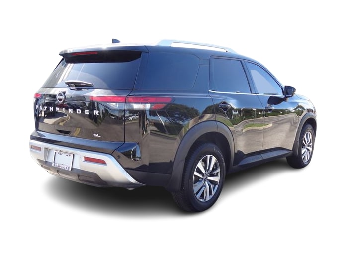 Thumbnail: 2022 Nissan Pathfinder - 15