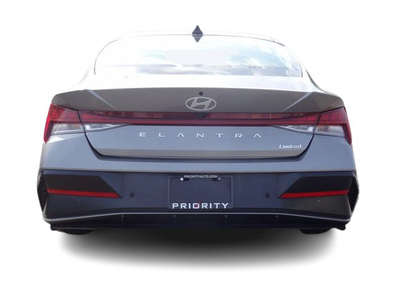 Thumbnail: 2024 Hyundai Elantra - 4