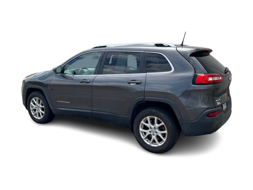 Thumbnail: 2017 Jeep Cherokee - 10