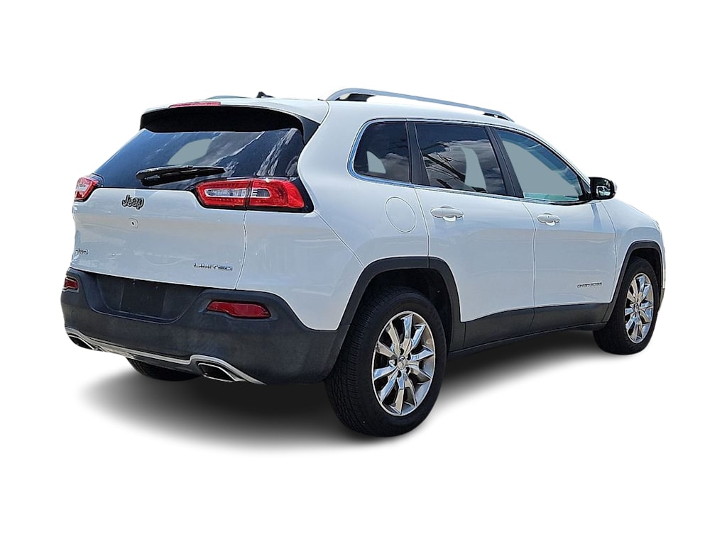 Thumbnail: 2015 Jeep Cherokee - 18