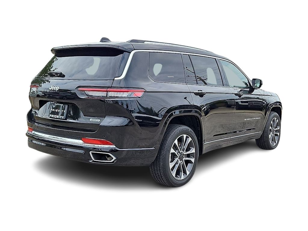 Thumbnail: 2023 Jeep Grand Cherokee L - 16