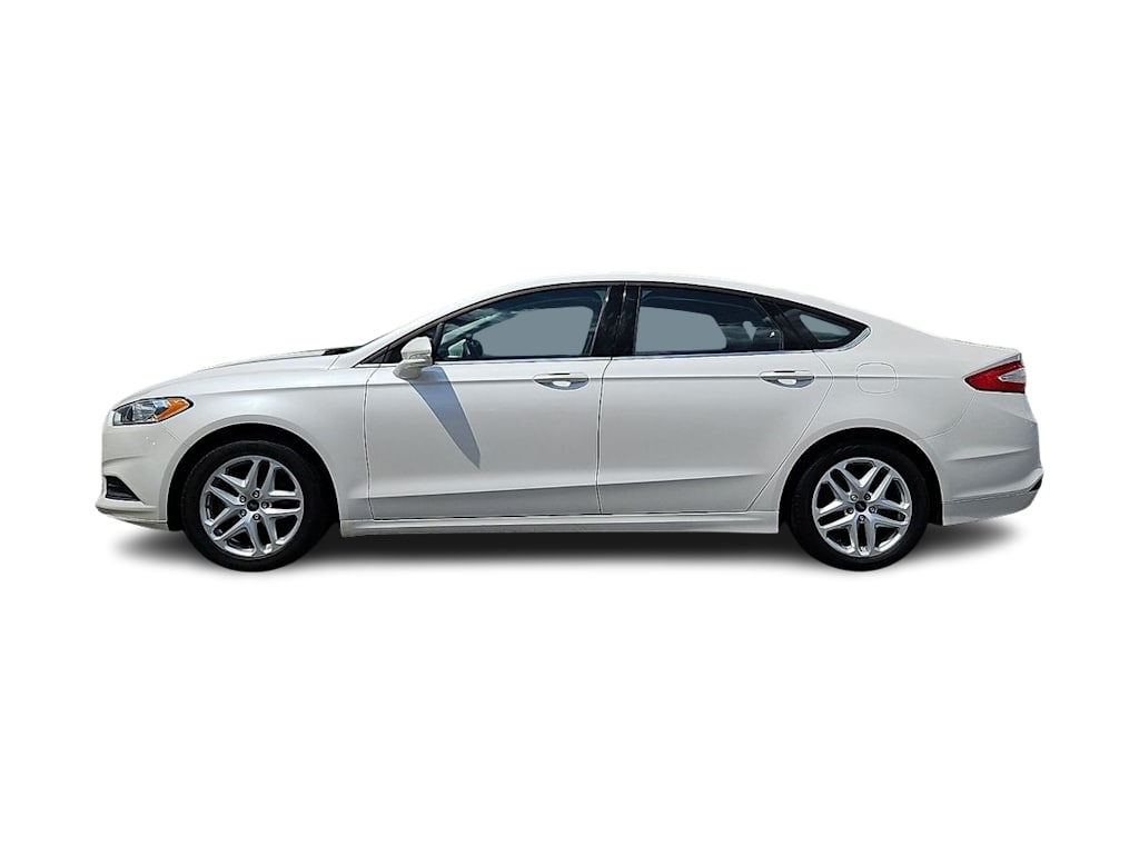 Thumbnail: 2014 Ford Fusion - 3