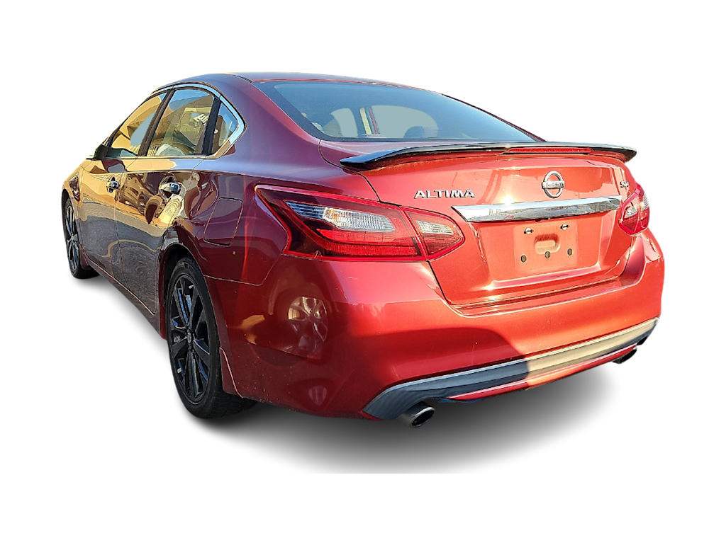 Thumbnail: 2017 Nissan Altima - 2