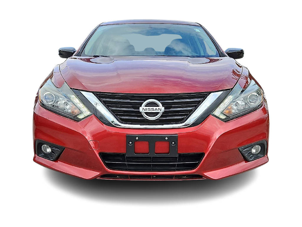 Thumbnail: 2017 Nissan Altima - 5