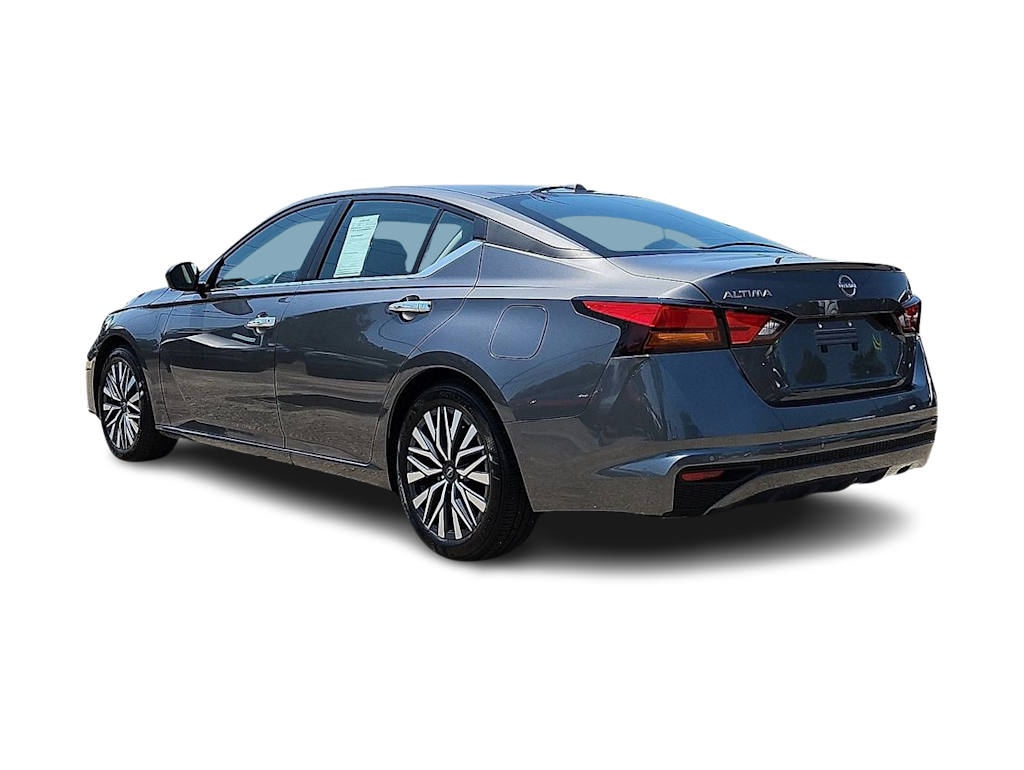 Thumbnail: 2025 Nissan Altima - 4