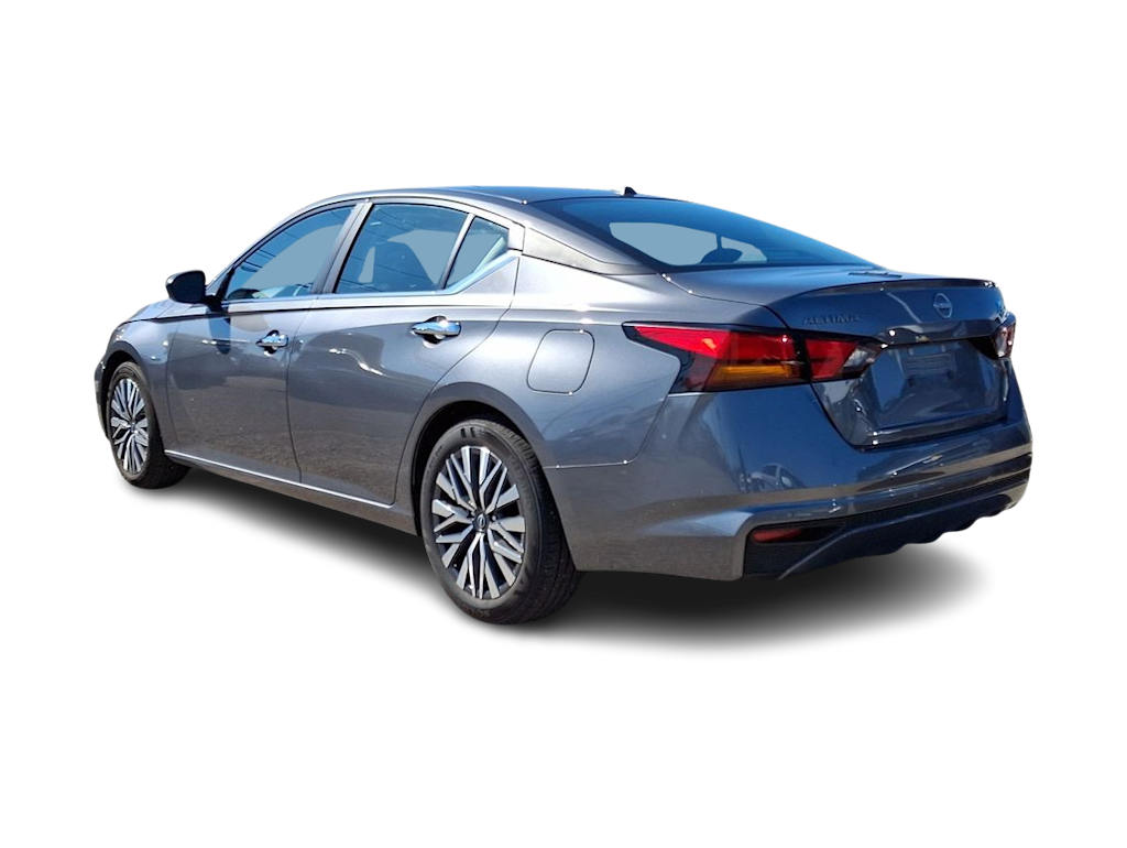 Thumbnail: 2025 Nissan Altima - 4