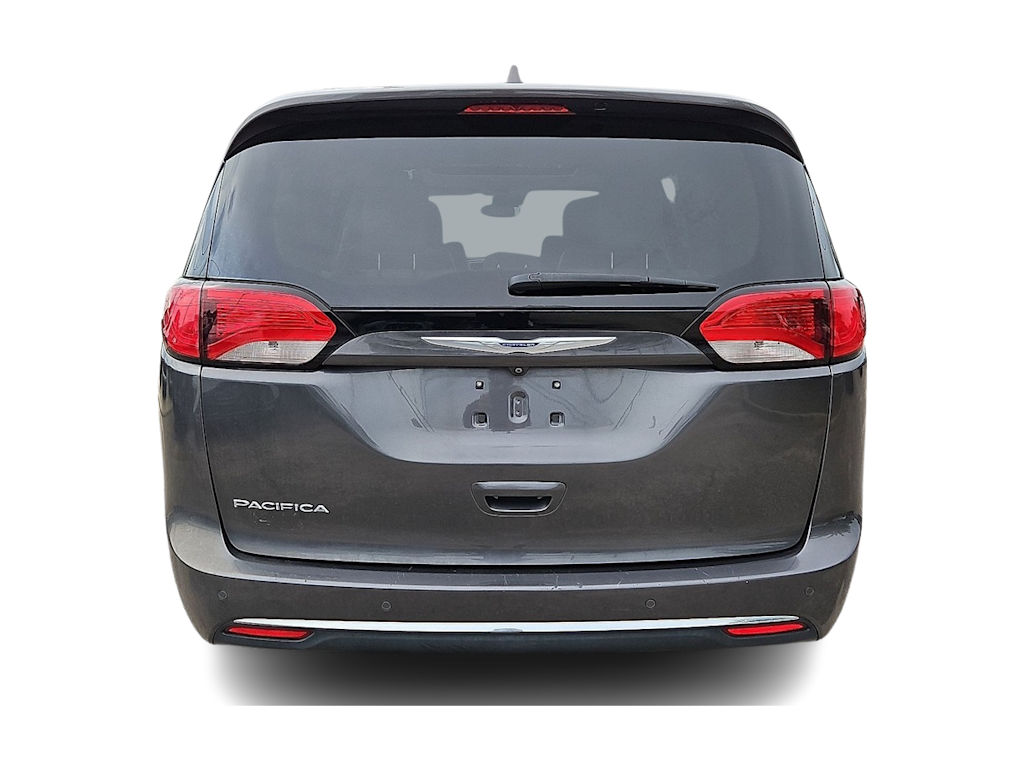 Thumbnail: 2019 Chrysler Pacifica - 5