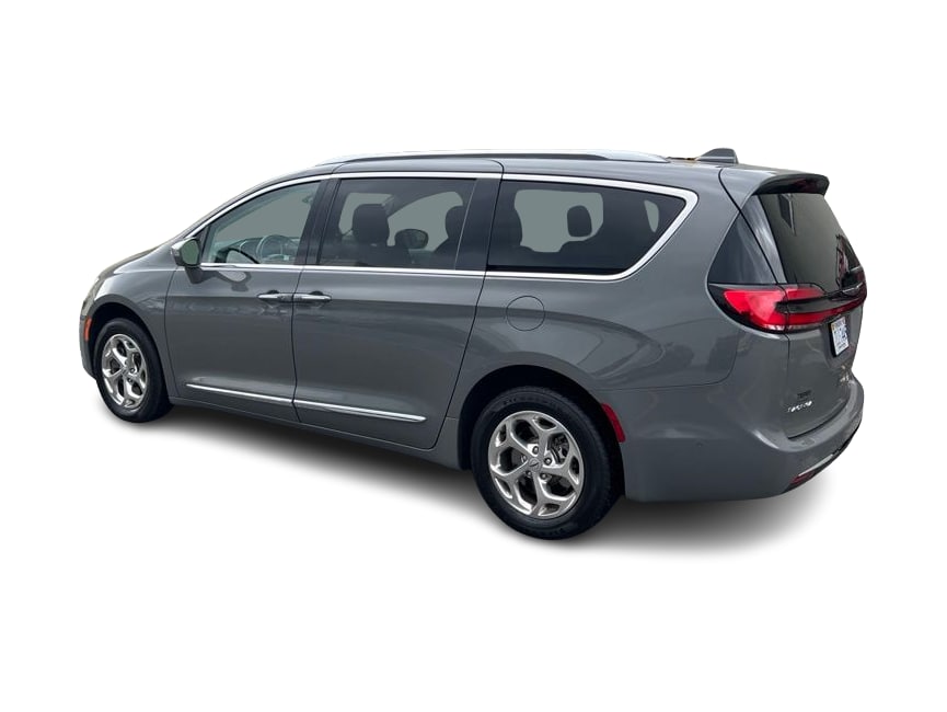 Thumbnail: 2021 Chrysler Pacifica - 11