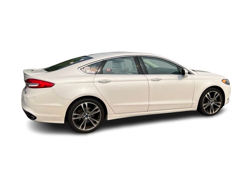 Thumbnail: 2017 Ford Fusion - 9