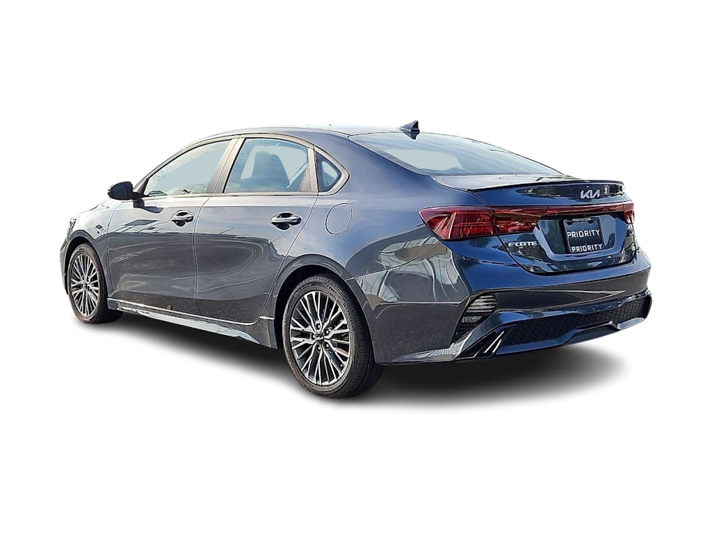 Thumbnail: 2024 Kia Forte - 4