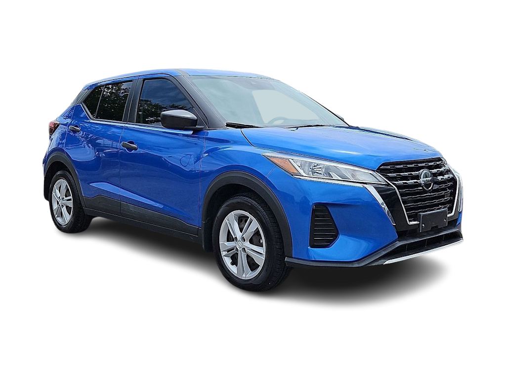 Thumbnail: 2021 Nissan Kicks - 17