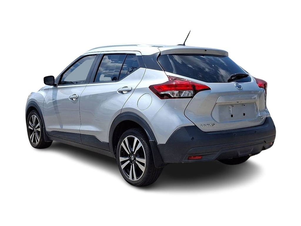 Thumbnail: 2020 Nissan Kicks - 4