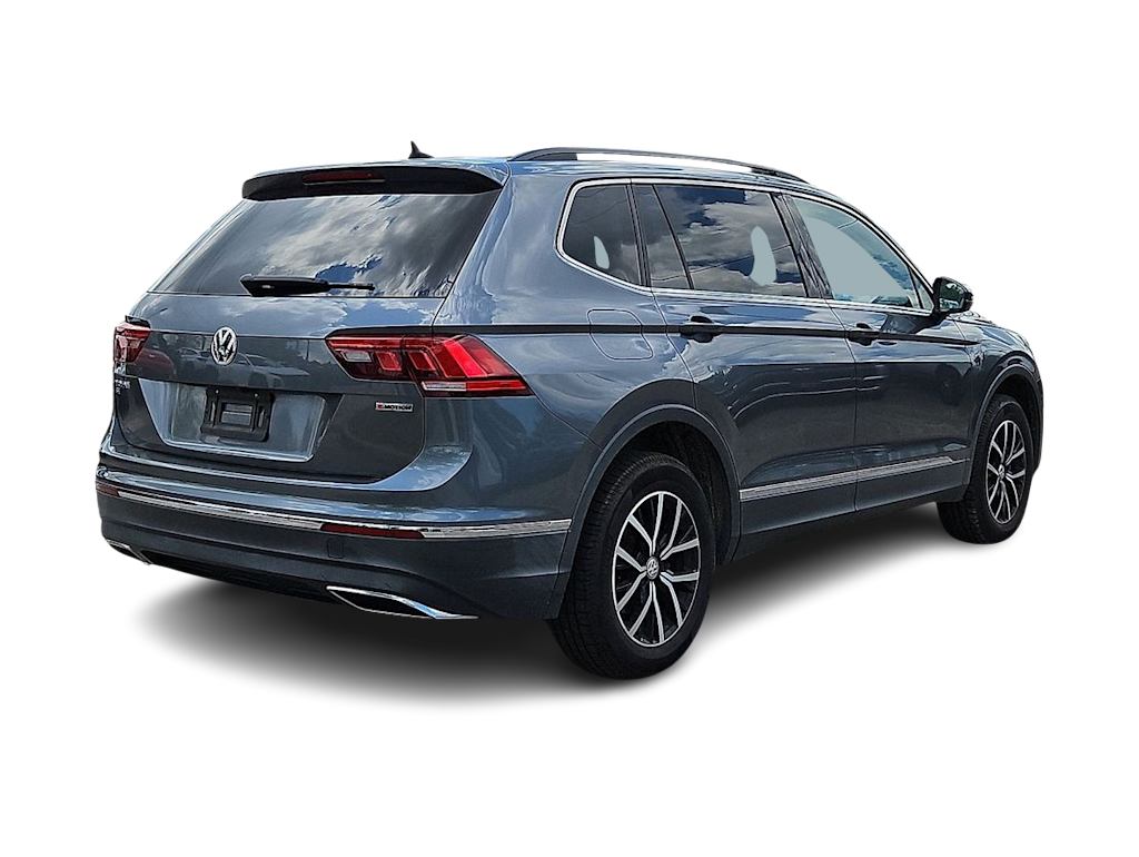 Thumbnail: 2021 Volkswagen Tiguan - 17