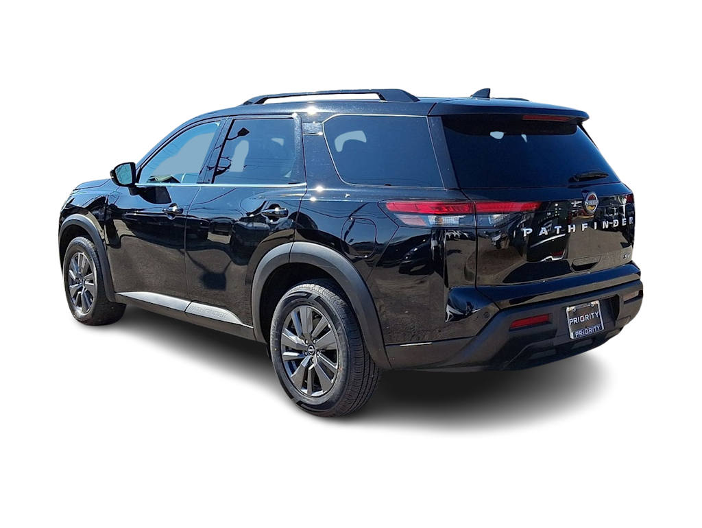 Thumbnail: 2024 Nissan Pathfinder - 4