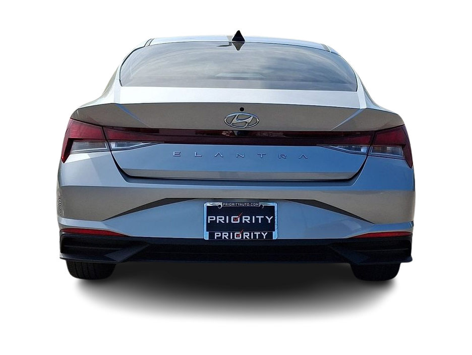 Thumbnail: 2023 Hyundai Elantra - 5
