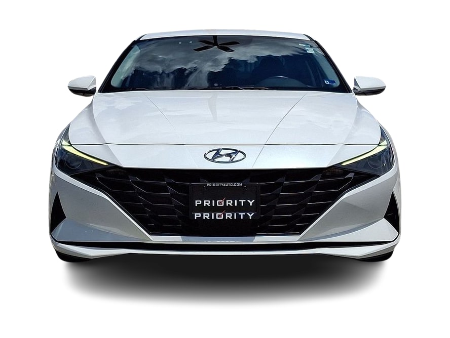 Thumbnail: 2022 Hyundai Elantra - 6