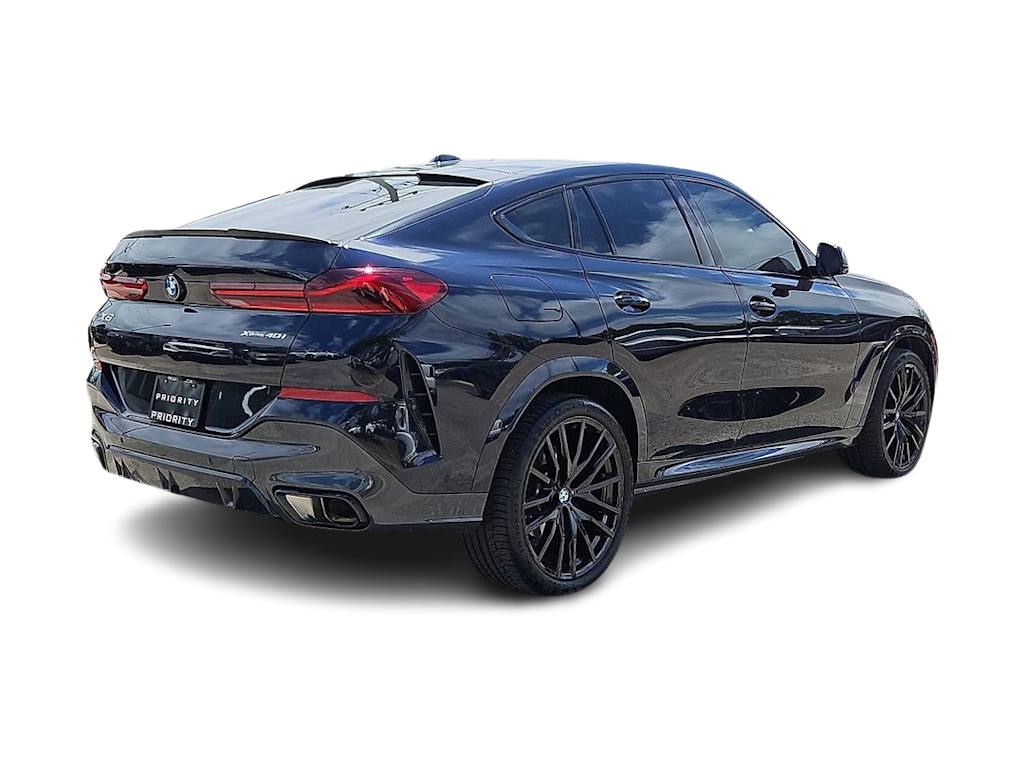 Thumbnail: 2024 BMW X6 - 16