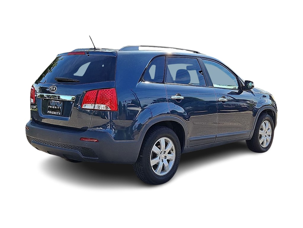Thumbnail: 2012 Kia Sorento - 16