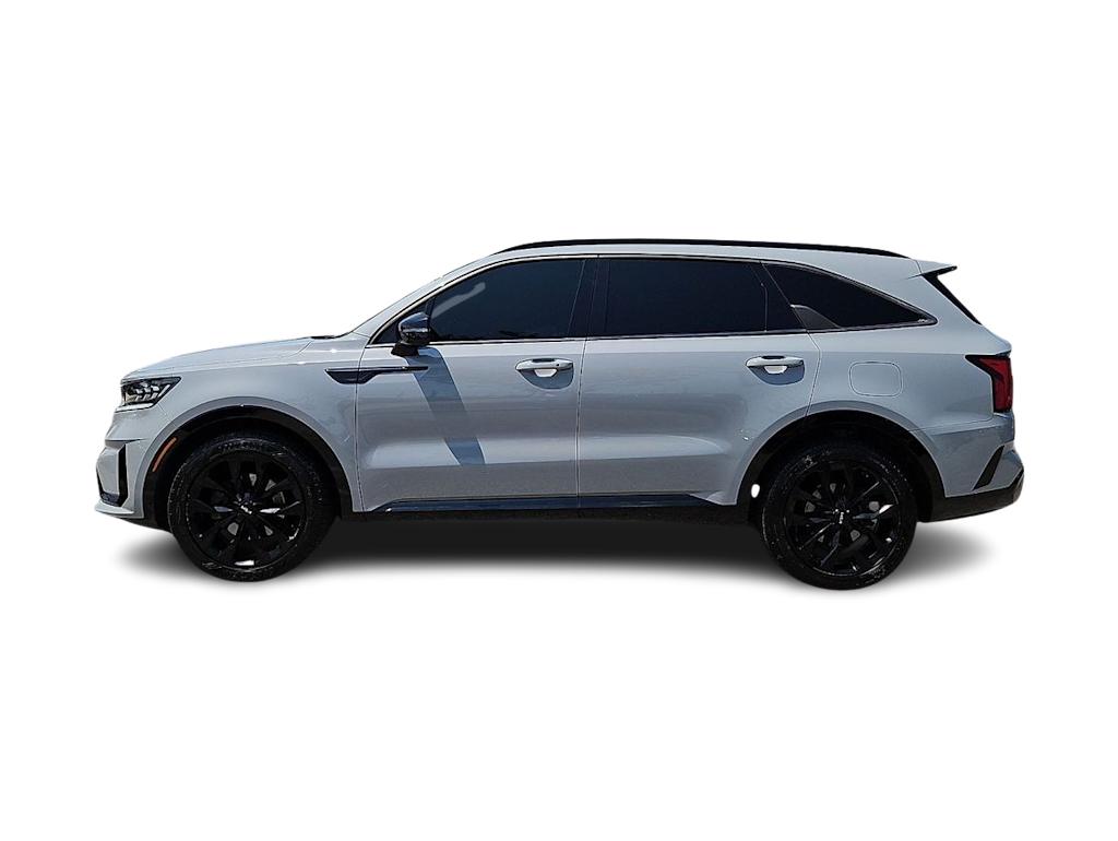 Thumbnail: 2022 Kia Sorento - 3