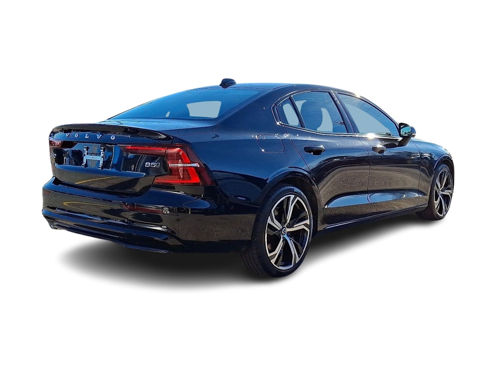 Thumbnail: 2024 Volvo S60 - 19