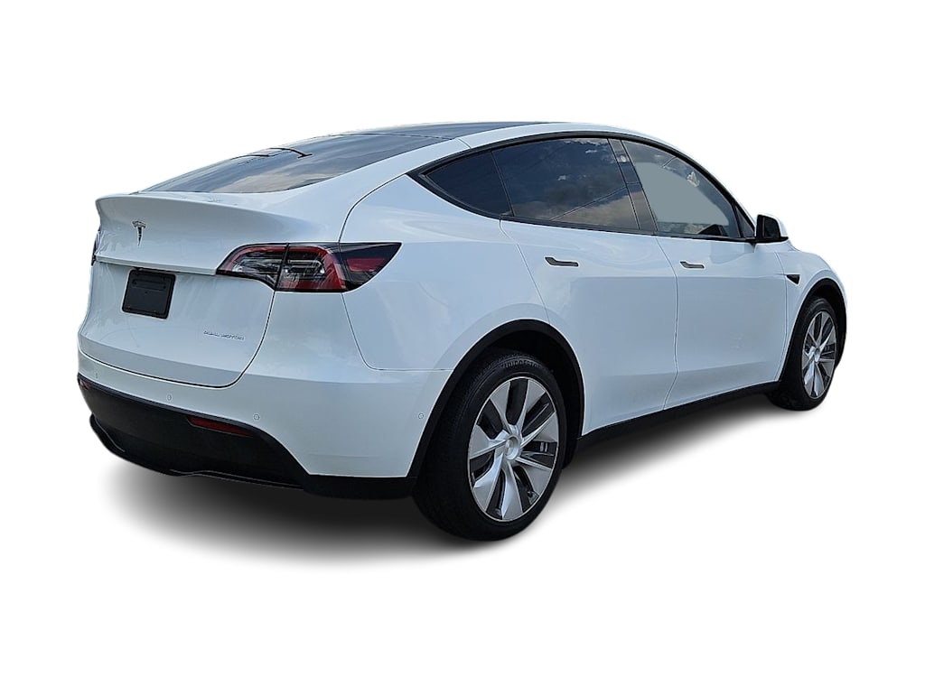 Thumbnail: 2022 Tesla Model Y - 15