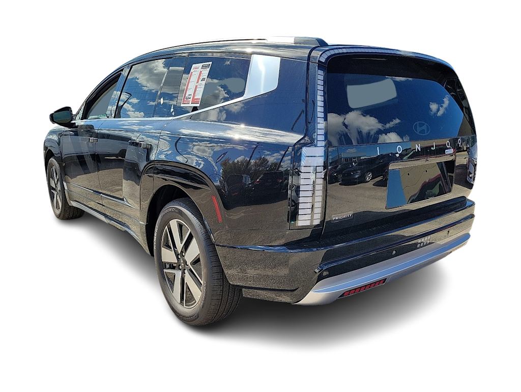 Thumbnail: 2026 Hyundai Ioniq - 4