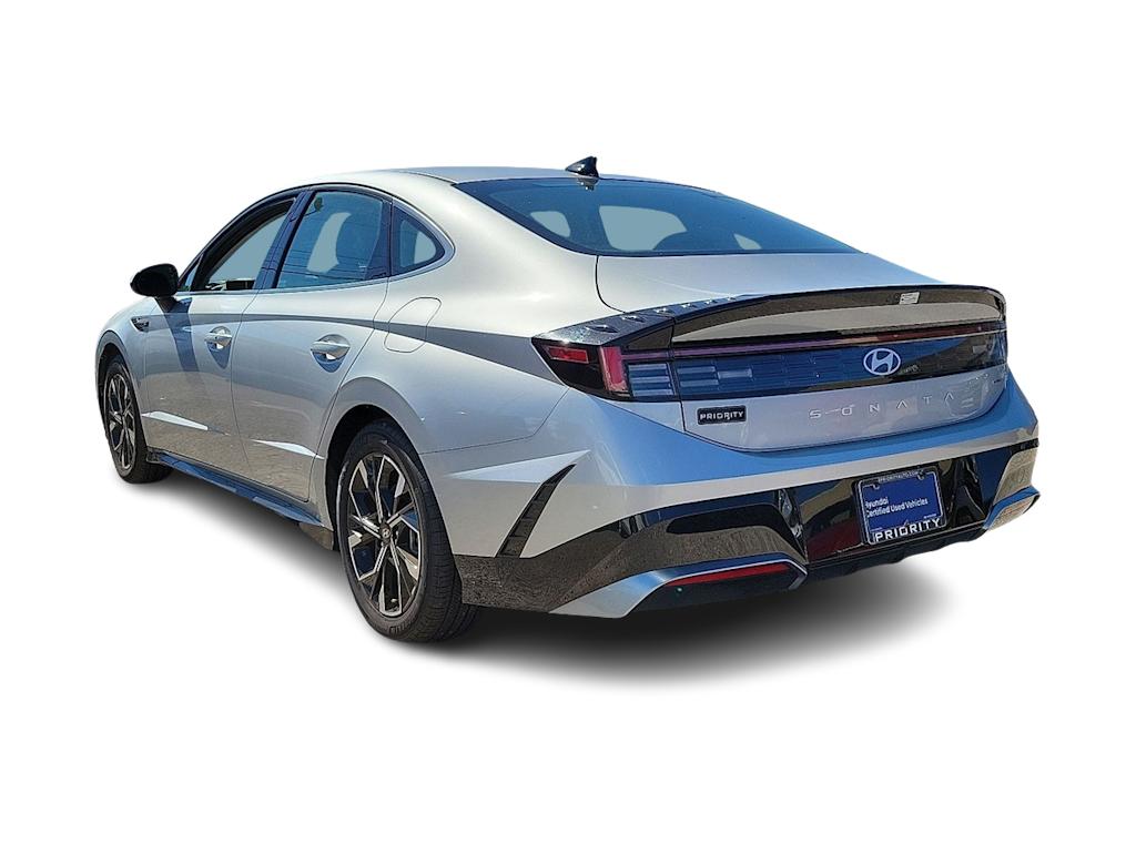 Thumbnail: 2024 Hyundai Sonata - 4